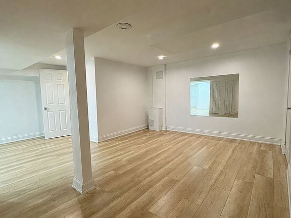 2nd image of 178 Highgate Dr #Basement