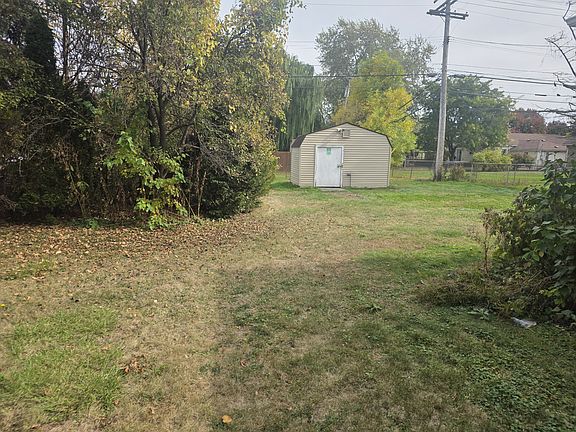 3rd image of 30330 Harper Ave