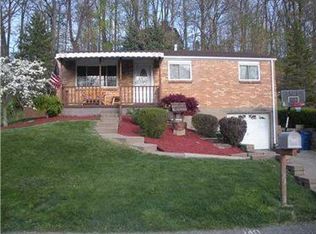 140 Black Hills Rd, Pittsburgh, PA 15239