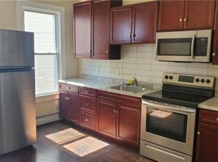 98 Grove St #2S, New Britain, CT 06053