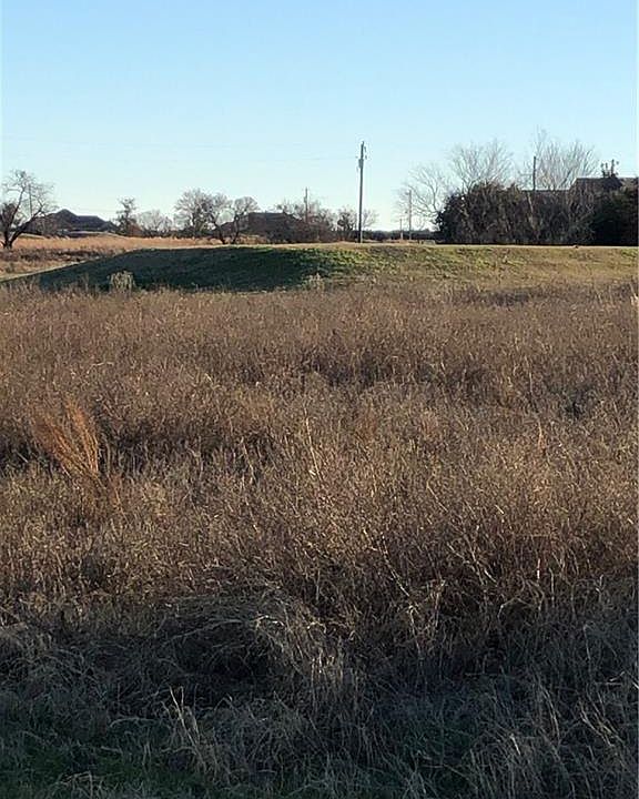 1st image of 22247 Prairie Dr