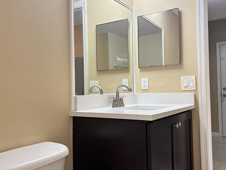 1103 Golden Lakes Blvd #1011 — Photo 18