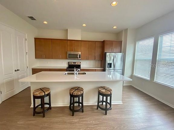 5th image of 111 Orense Way