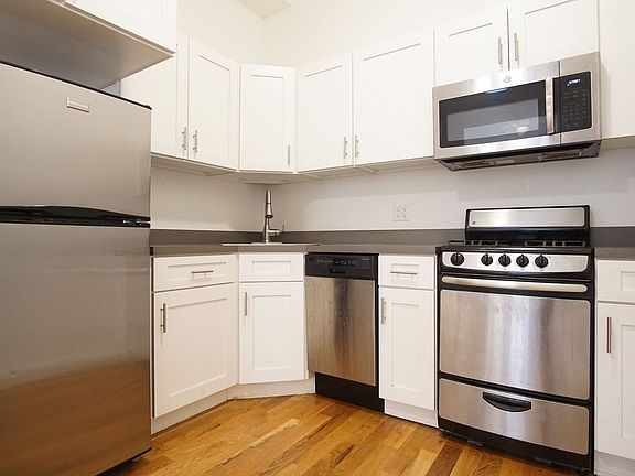 4th image of 283 Wyckoff Ave Floor 3