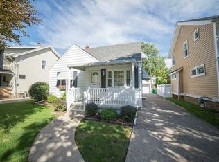 138 Helen Dr, Rossford, OH