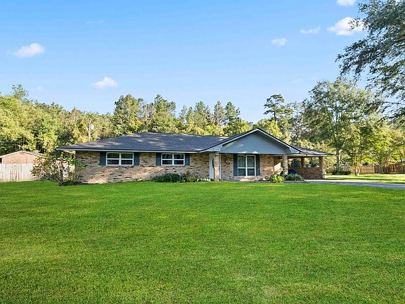 3rd image of 323 Matthew Dr