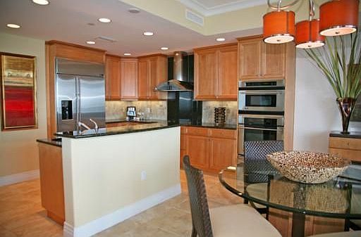 3rd image of 400 Beach Dr NE Unit 1904