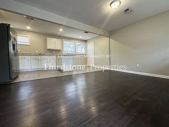 3rd image of 9228 Waynesboro Ave