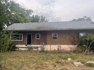 1896 E 1850 North Rd, Watseka, IL 60970