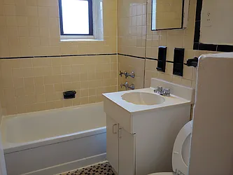 Rented by Elite Team Realty LLC