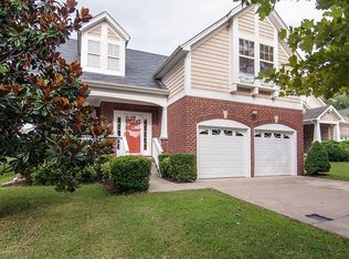 6861 Bridgewater Dr, Nashville, TN 37221