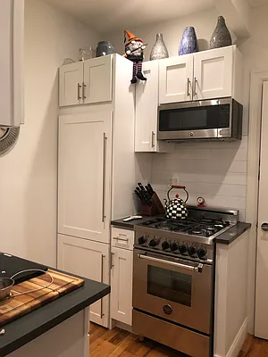 Rented by Compass | media 13