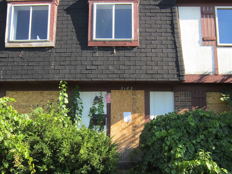 1st image of 3183 Morris Ave