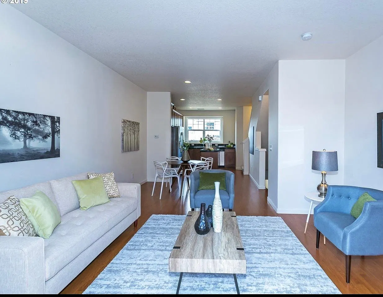 2 bed, 2.5 bath, 1118 sqft, $2,395 — Photo 2