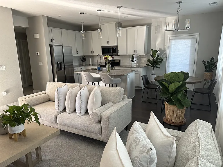 Spacious and Bright Living Area