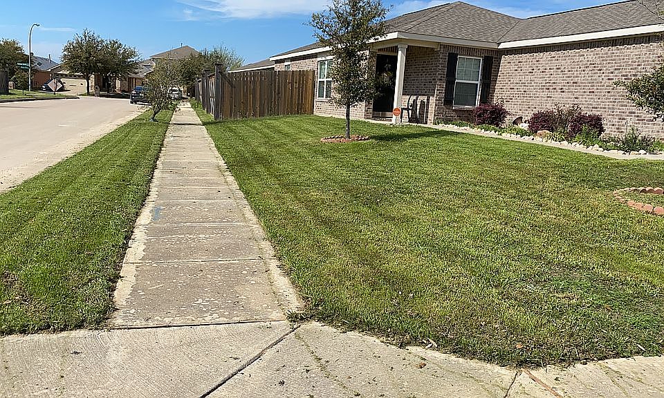 1st image of 9001 Fescue Dr