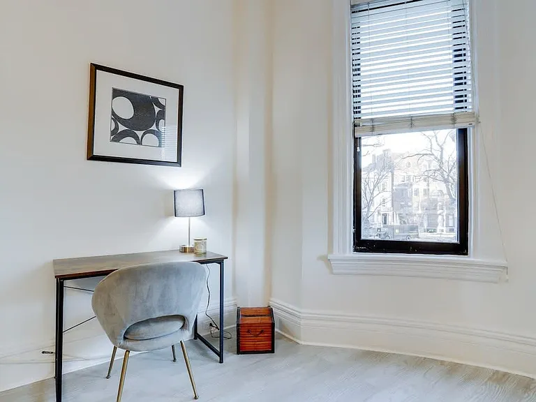 1765 R St NW #201 — Photo 10
