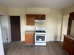 81 Houston St #C, New Haven, CT 06513