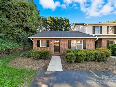 717 21st Ave NE, Hickory, NC, 28601