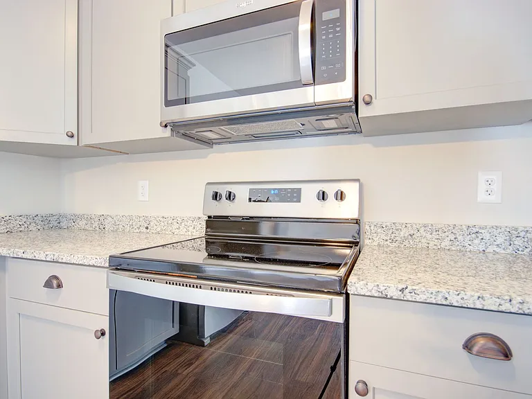 109 Bullard Rd — Photo 7
