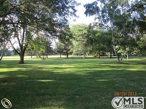Backyard to commons area
