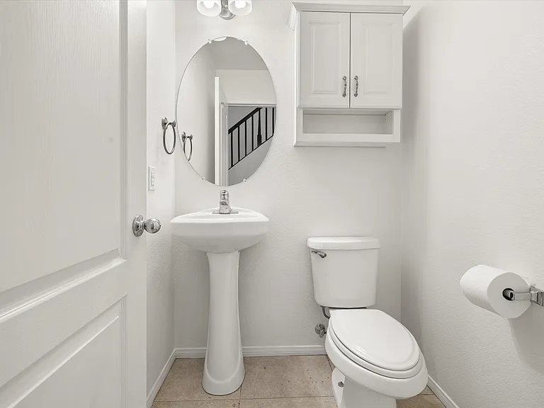 5185 Silent Valley Ave — Photo 12