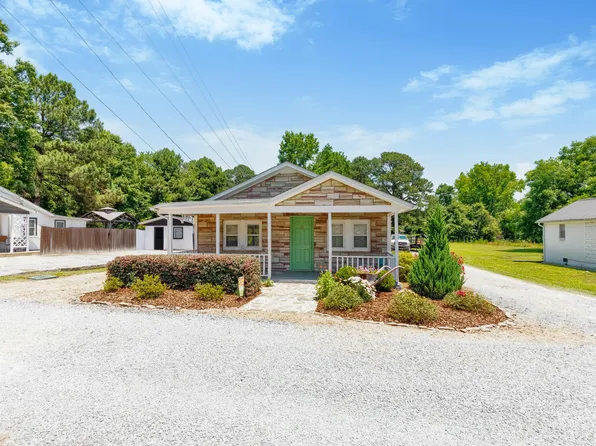 4386 Highway #301E, Four Oaks, NC 27524