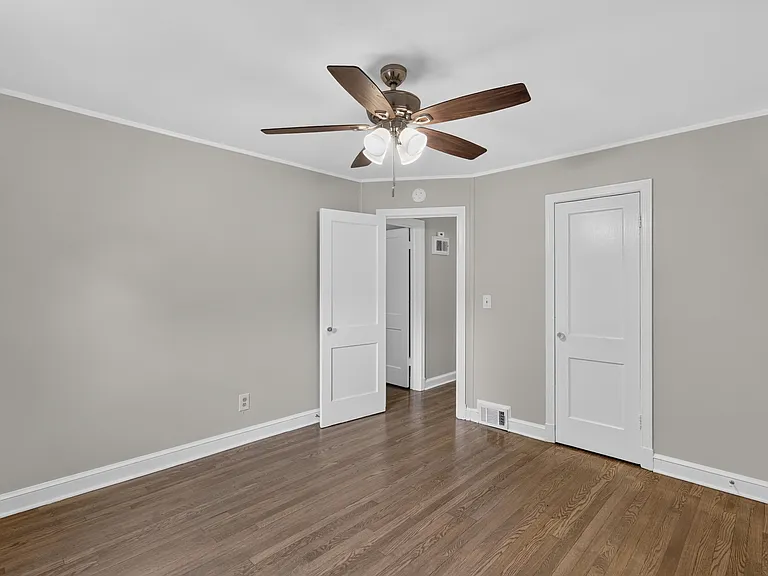 2804 63rd Ave — Photo 25
