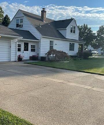 3rd image of 1109 Ellen Dr