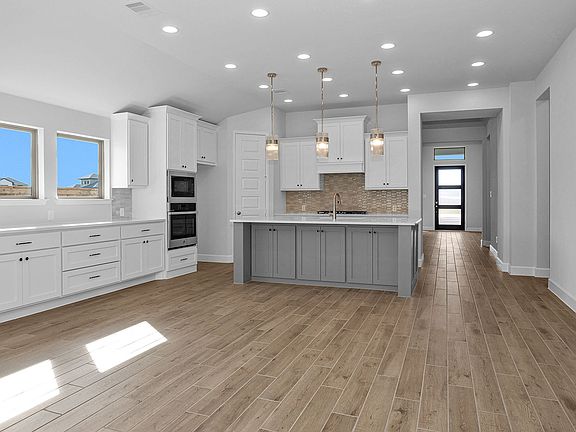 2nd image of 21207 Madera Valley Ln