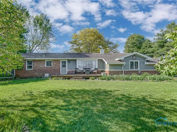 11835 Sylvania Ave, Berkey, OH 43504