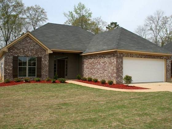 1st image of 182 Beechwood Cir