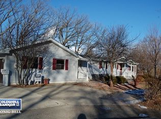 715 Jackson St, Lockport, IL 60441