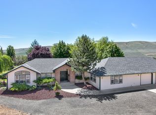 200 Sagebrush Heights Rd, Union Gap, WA 98903