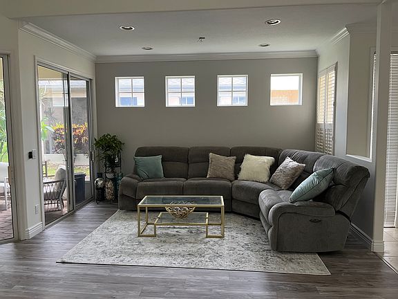5th image of 1121 Royal Fern Dr