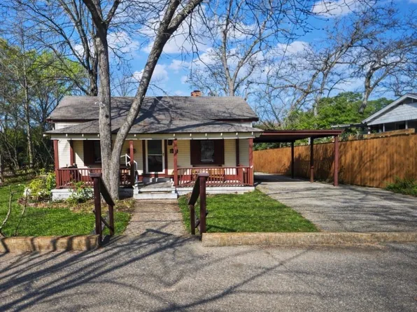 908 Sam Houston Ave, Huntsville, TX 77320