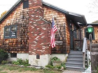 17 Tryon Ave, Groton, CT 06340