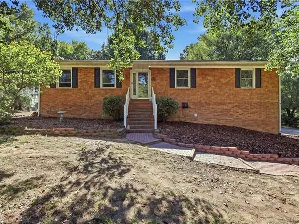 406 Spring Rd, Jamestown, NC 27282