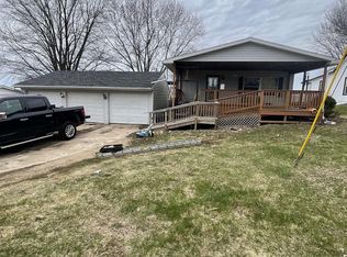 12961 2nd St, Fennimore, WI 53809