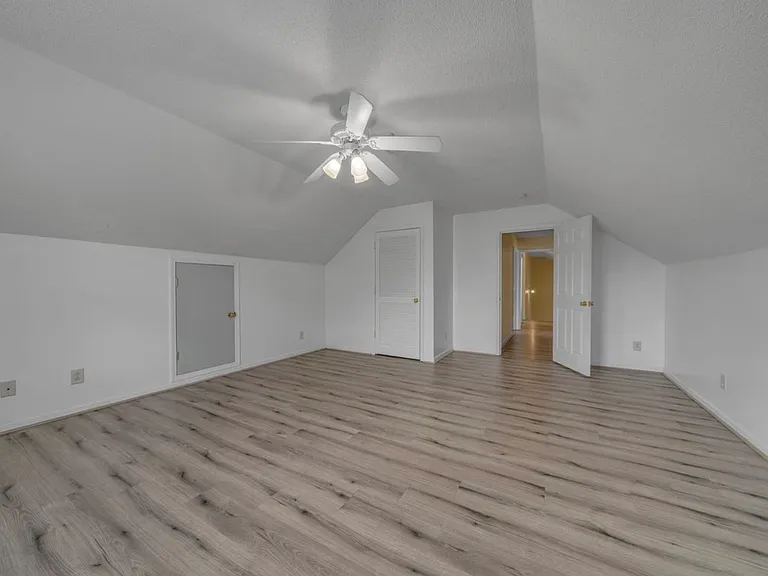 1325 Sunfield Dr — Photo 17