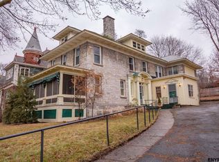 121 Guy Park Ave, Amsterdam, NY 12010