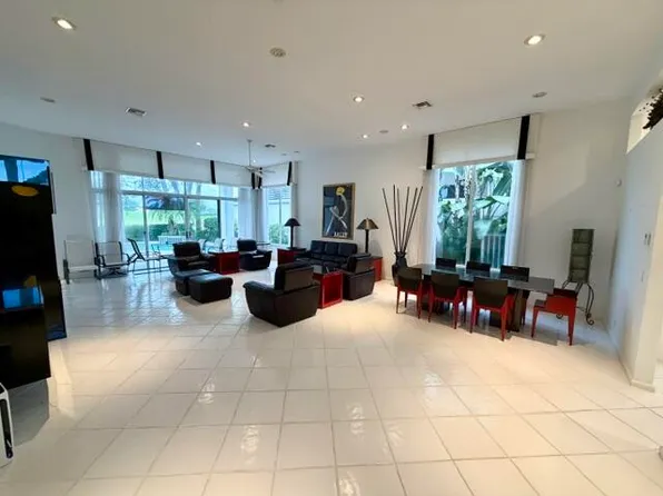 16131 Villa Vizcaya Place, Delray Beach, FL 33446