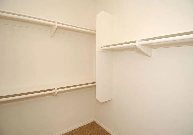 College Park Apartments — Photo 66