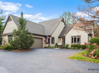 1012 Wintergreen Ln, Darien, IL 60561