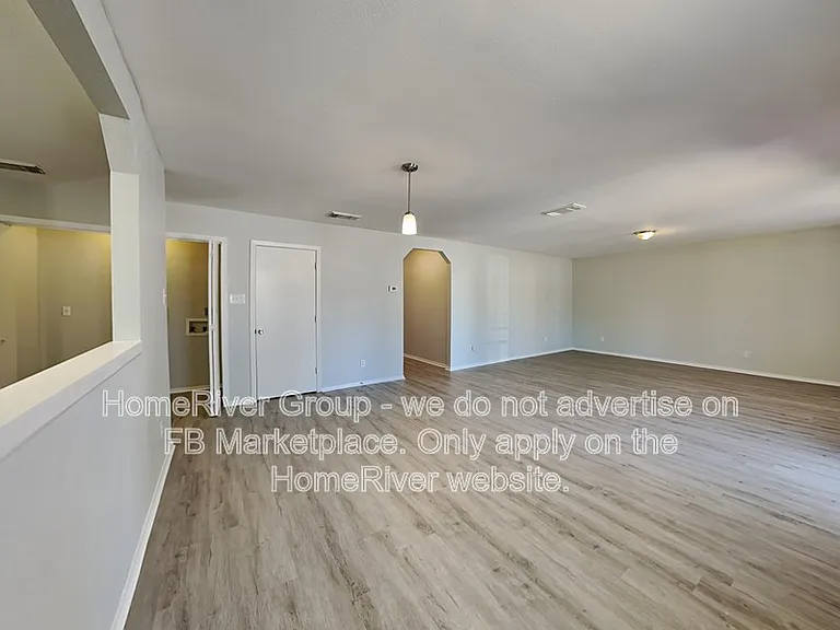 420 Sligo St — Photo 4