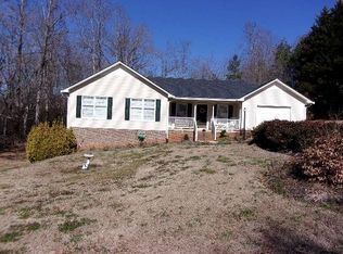 113 Calla Lily Ct, Pickens, SC 29671