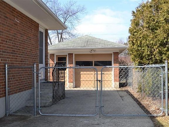 4th image of 3049 Mirimar St