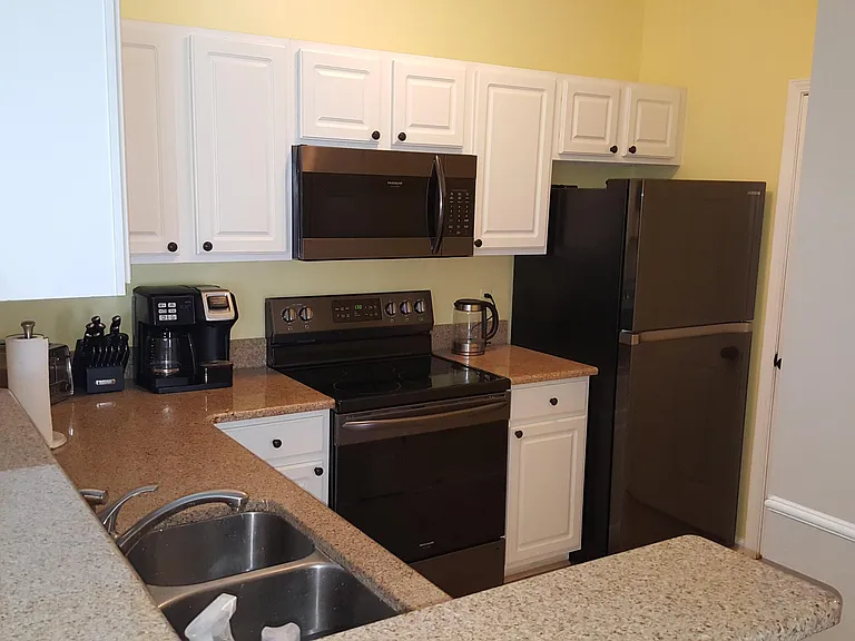 1600 Long Grove Dr #1221 — Photo 3