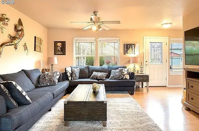 590 Northview Dr — Photo 5