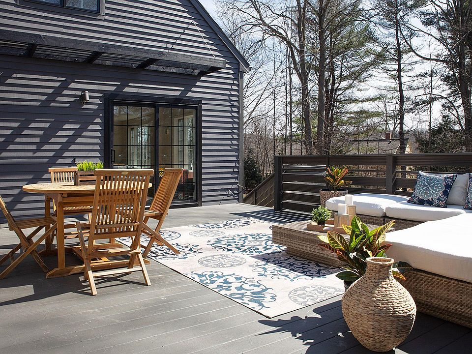 2nd image of 7 Parsons Way #0